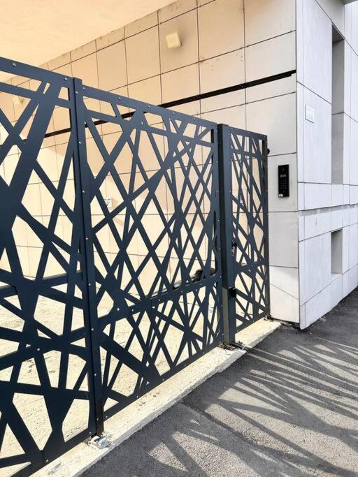 شقة Industrial Style بوخارست المظهر الخارجي الصورة